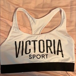 VS Sports bra like new only worn a couple times